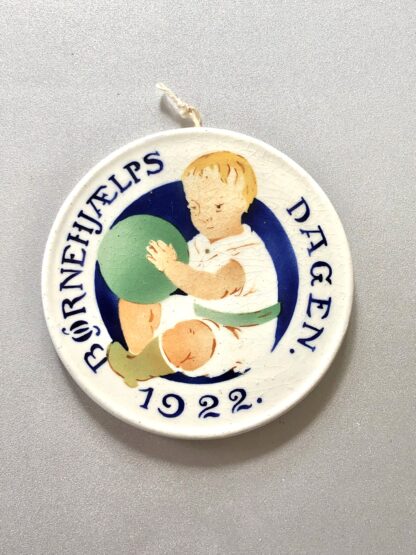 Børnehjælpsdags platte 1922.