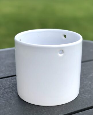 Hænge urtepotteskjuler.