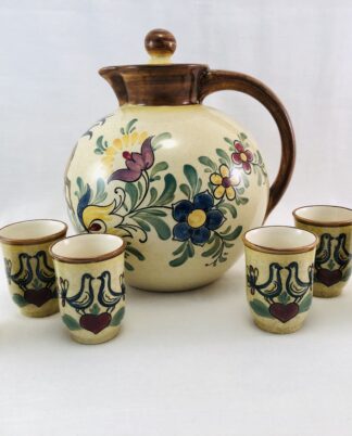 Kande med 6 små bægre - Villeroy Boch.