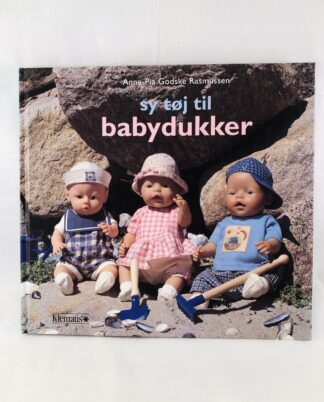 "Sy tøj til babydukker"