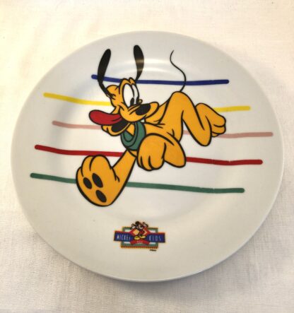 Tallerken med Pluto.