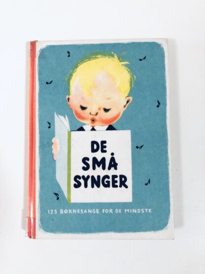 "De små synger"