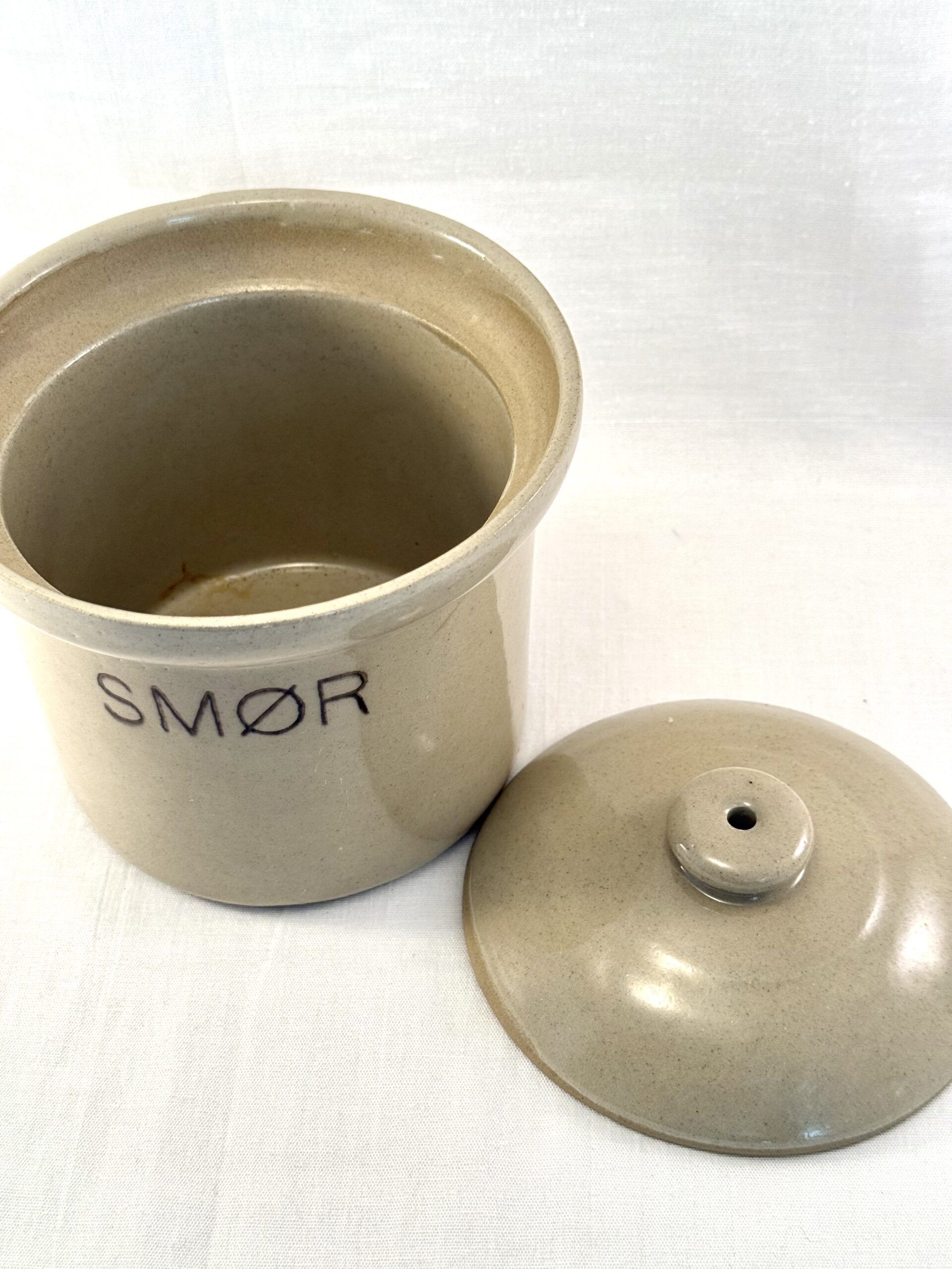 Stentøjskrukke til SMØR. - Billede 2