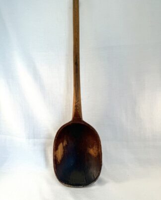 Stor gammel træske.