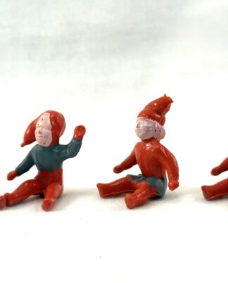 Små vintage julenisser.