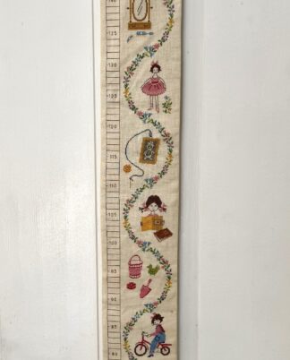 Broderet højdemåler – 50–160 cm.